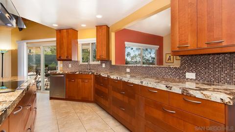 2425 Crestview Estates Pl, Escondido, CA 92027 photo 10