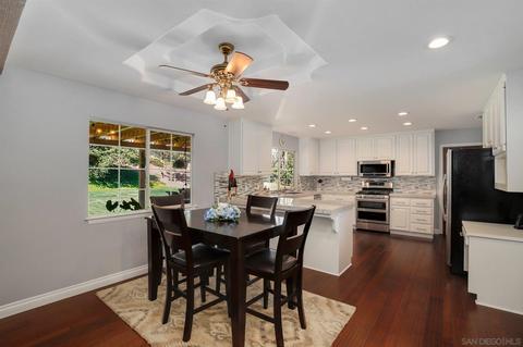 1546 El Nido, Fallbrook, CA 92028 photo 2