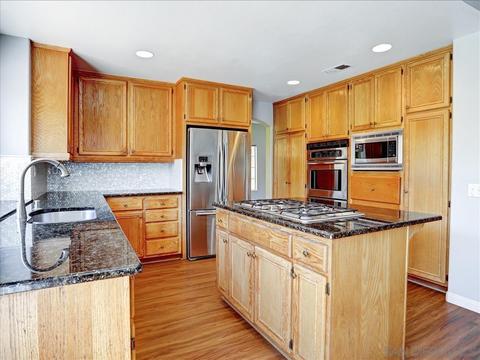 Undisclosed, Vista, CA 92081 photo 11