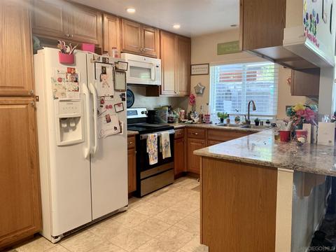 1630 Summertime Dr, El Cajon, CA 92021 photo 5