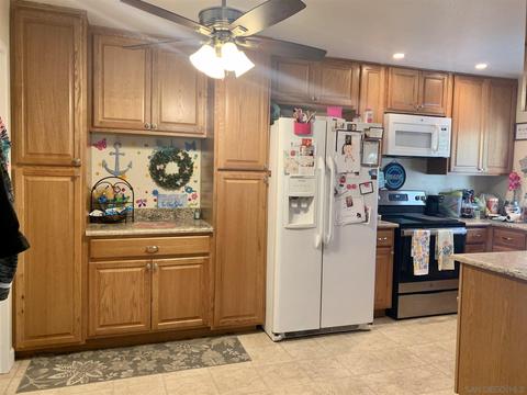 1630 Summertime Dr, El Cajon, CA 92021 photo 4