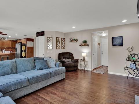 364 Spring Canyon Way, Oceanside, CA 92057 photo 12