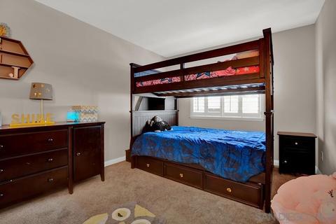 364 Spring Canyon Way, Oceanside, CA 92057 photo 21