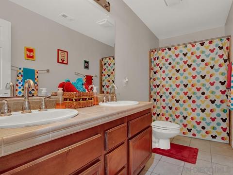 364 Spring Canyon Way, Oceanside, CA 92057 photo 16