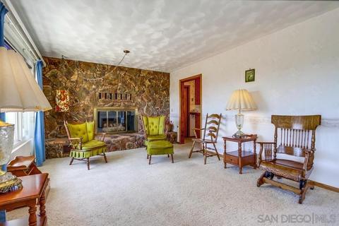 640 Cameo Dr, Escondido, CA 92026 photo 12