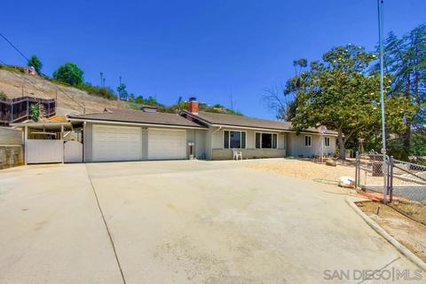 640 Cameo Dr, Escondido, CA 92026 photo 5