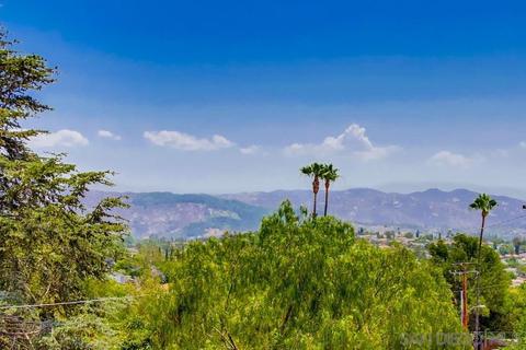 640 Cameo Dr, Escondido, CA 92026 photo 2