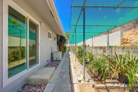640 Cameo Dr, Escondido, CA 92026 photo 46