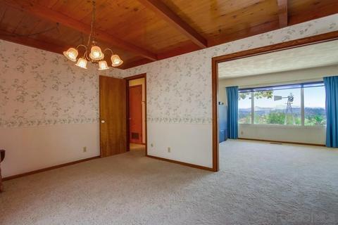 640 Cameo Dr, Escondido, CA 92026 photo 17