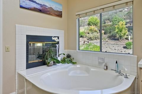 15737 Quiet Valley Ln, Poway, CA 92064 photo 30