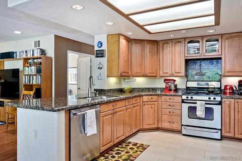 15737 Quiet Valley Ln, Poway, CA 92064 photo 17
