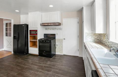 851 Floyd Ave, Chula Vista, CA 91910 photo 8