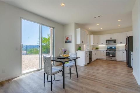 2187 Avenida Toronja, Carlsbad, CA 92009 photo 13