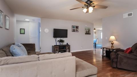 14382 Carnitas St, Poway, CA 92064 photo 7