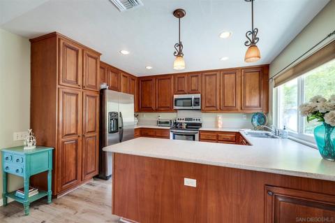 14561 High Pine St, Poway, CA 92064 photo 14