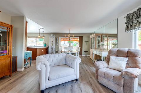 14561 High Pine St, Poway, CA 92064 photo 9