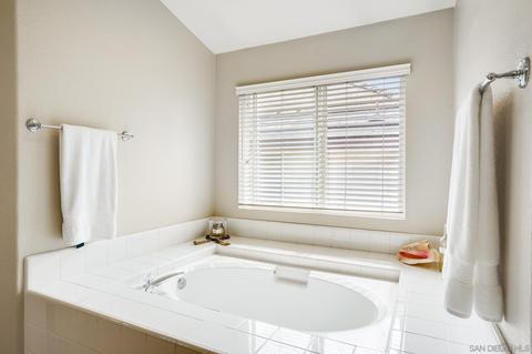 1126 Alexandra Ln, Encinitas, CA 92024 photo 23