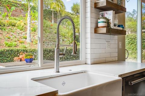 1126 Alexandra Ln, Encinitas, CA 92024 photo 9
