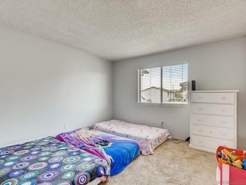 8175 Paradise Valley Ct, Spring Valley, CA 91977 photo 12