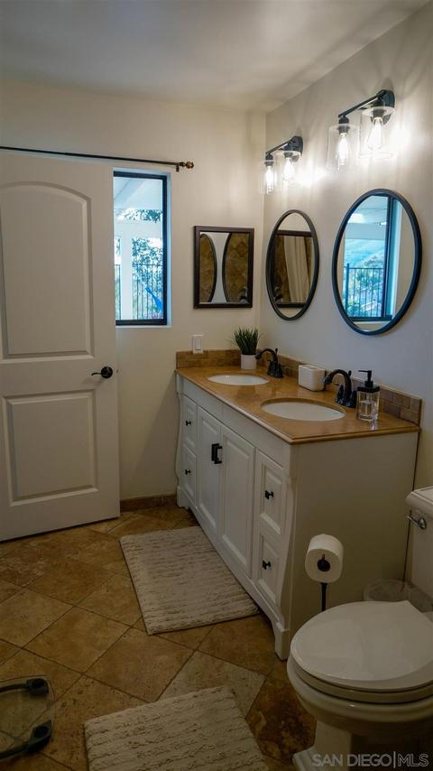 724 Crestview Ct, San Marcos, CA 92078 photo 16