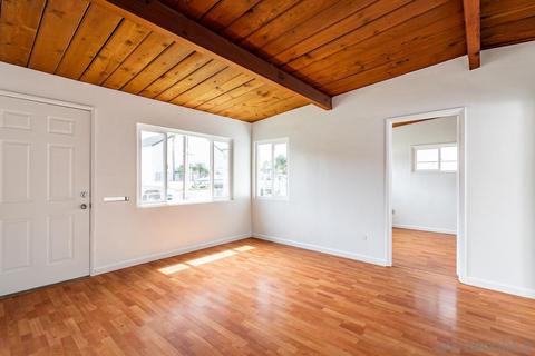 4217 Gresham, San Diego, CA 92109 photo 2