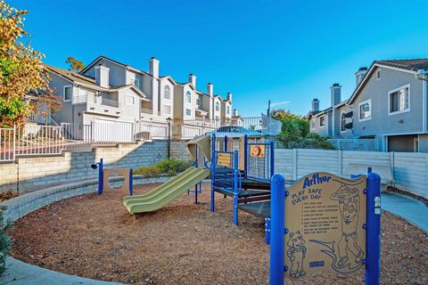12885 Carriage Heights Way, Poway, CA 92064 photo 26