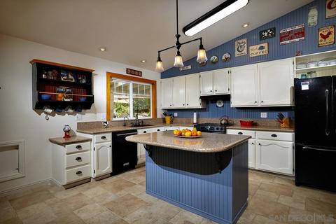 2516 Aqua Hill Rd, Fallbrook, CA 92028 photo 13