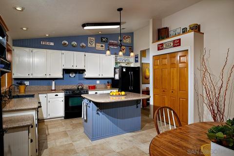 2516 Aqua Hill Rd, Fallbrook, CA 92028 photo 12