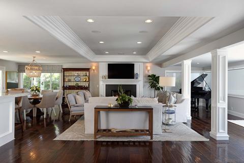 6325 Castejon Dr, La Jolla, CA 92037 photo 5