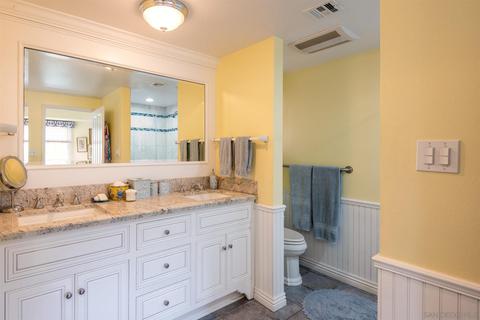 61 Saint Malo Bch, Oceanside, CA 92054 photo 23