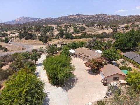 21851 Japatul, Alpine, CA 91901 photo 2