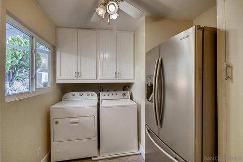 9445 Cathywood Dr, Santee, CA 92071 photo 8