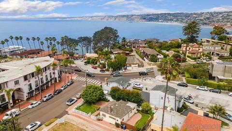 1277 Cave St, La Jolla, CA 92037 photo 32