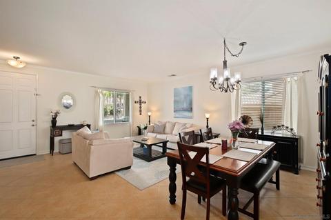 1142 Newcastle Ct, Oceanside, CA 92056 photo 4