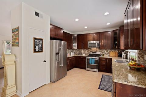1142 Newcastle Ct, Oceanside, CA 92056 photo 16
