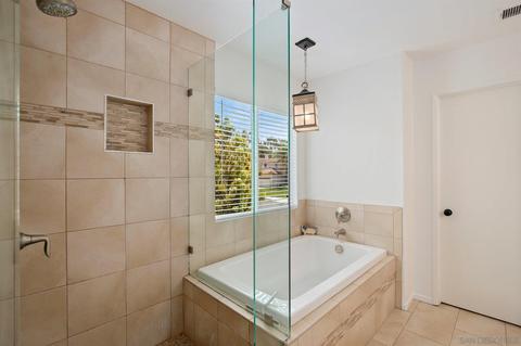 1142 Newcastle Ct, Oceanside, CA 92056 photo 21