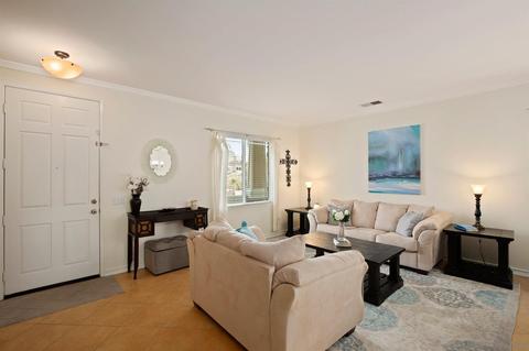 1142 Newcastle Ct, Oceanside, CA 92056 photo 5