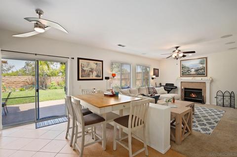 1142 Newcastle Ct, Oceanside, CA 92056 photo 9