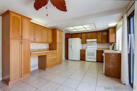 1651 S Juniper St #31, Escondido, CA 92025 photo 6