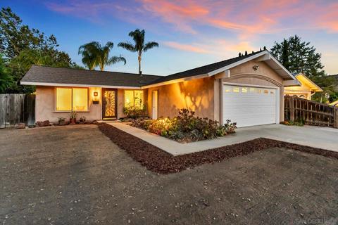 13103 Gate Dr, Poway, CA 92064 photo 2