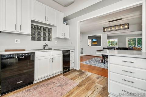 72 E Whitney St, Chula Vista, CA 91910 photo 9