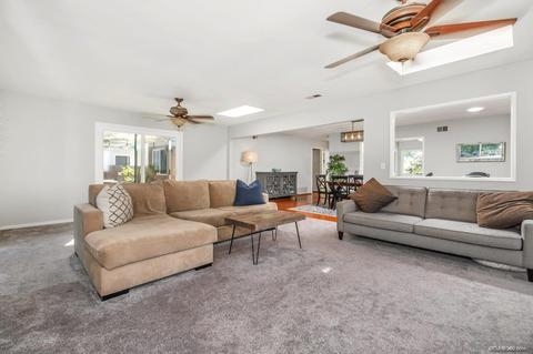 72 E Whitney St, Chula Vista, CA 91910 photo 4
