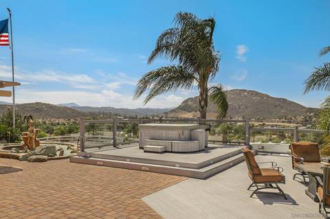 10138 Silva Rd, El Cajon, CA 92021 photo 5