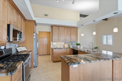 1371 Stoneridge Cir, Escondido, CA 92029 photo 12