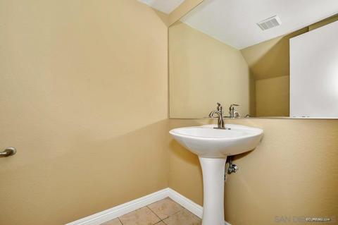 2610 Valencia Cyn, Spring Valley, CA 91977 photo 14