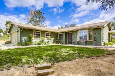 828 I St, Ramona, CA 92065 photo 2