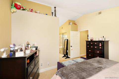 210 Royal Glen Dr, Fallbrook, CA 92028 photo 17