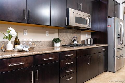 27211 Avon Ln, Temecula, CA 92591 photo 11