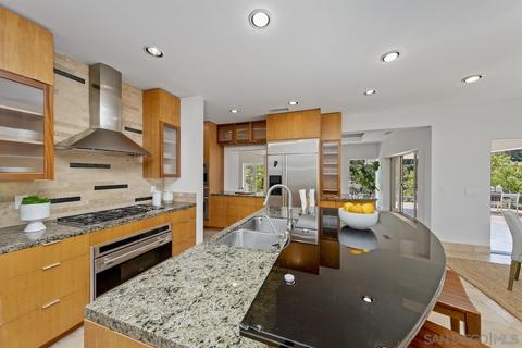6830 Paseo Laredo, La Jolla, CA 92037 photo 9