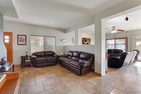 8404 Sheila St, El Cajon, CA 92021 photo 7